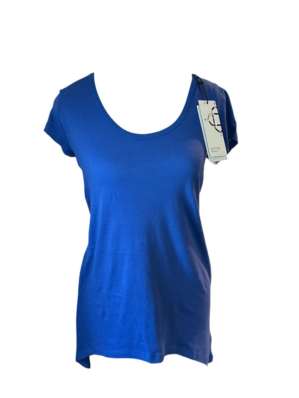 SATVA  Women's Scoop Neck Short Sleeve Tee in cobalt blue